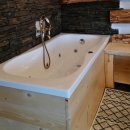 Căsuța Con Fundata cu Jacuzzi in Camera