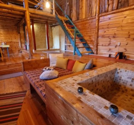 Harmonie Tree house Cotagges Chalet Predeal Trei Brazi cada cu Hidromasaj