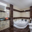 Hotel cu Jacuzzi in Camera Băile Herculane